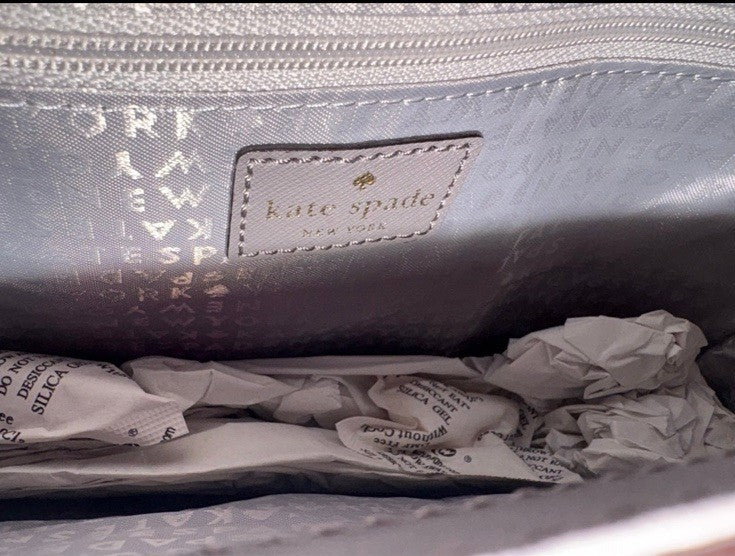 NWT-Kate Spade Tilden Place Alek crossbody bag in Grey (044) WKRU4642