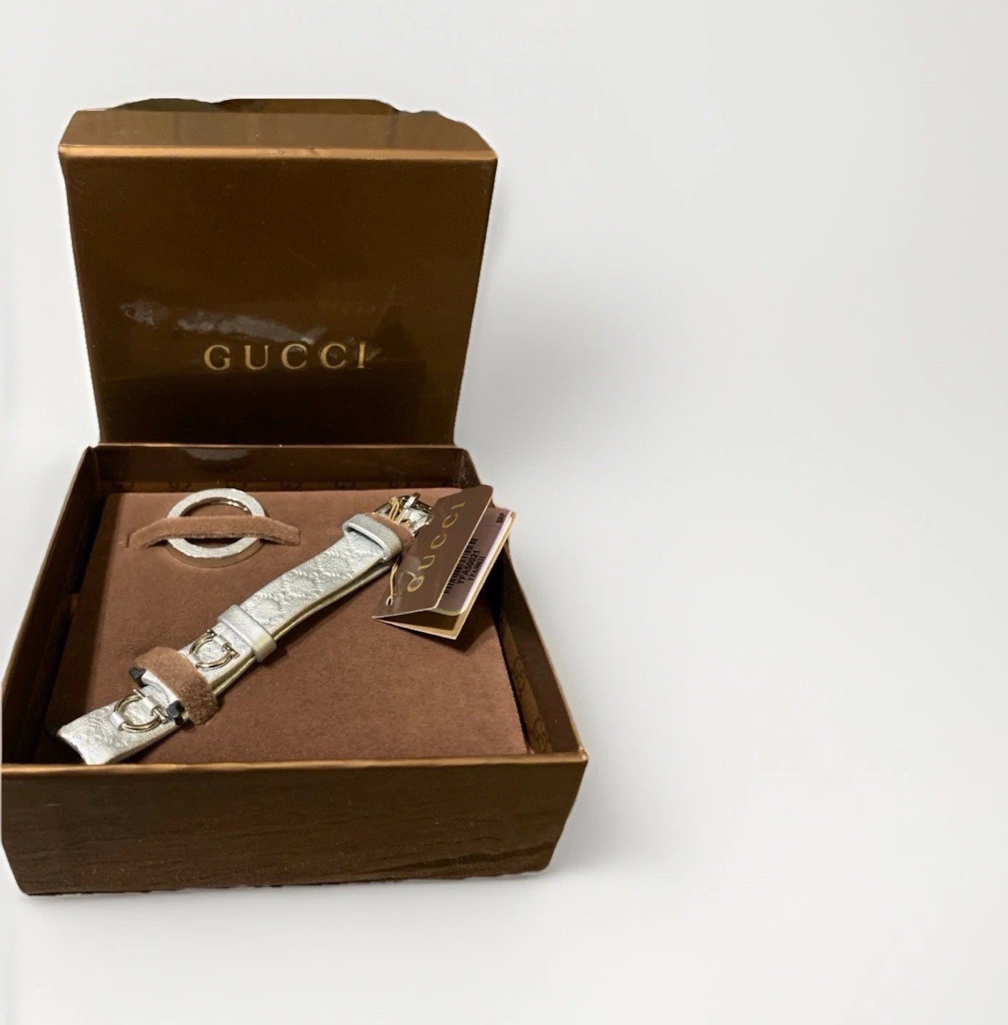 Authenticated Silver Gucci U Play Watch Band & Bezel Kit YFA50021- NWT